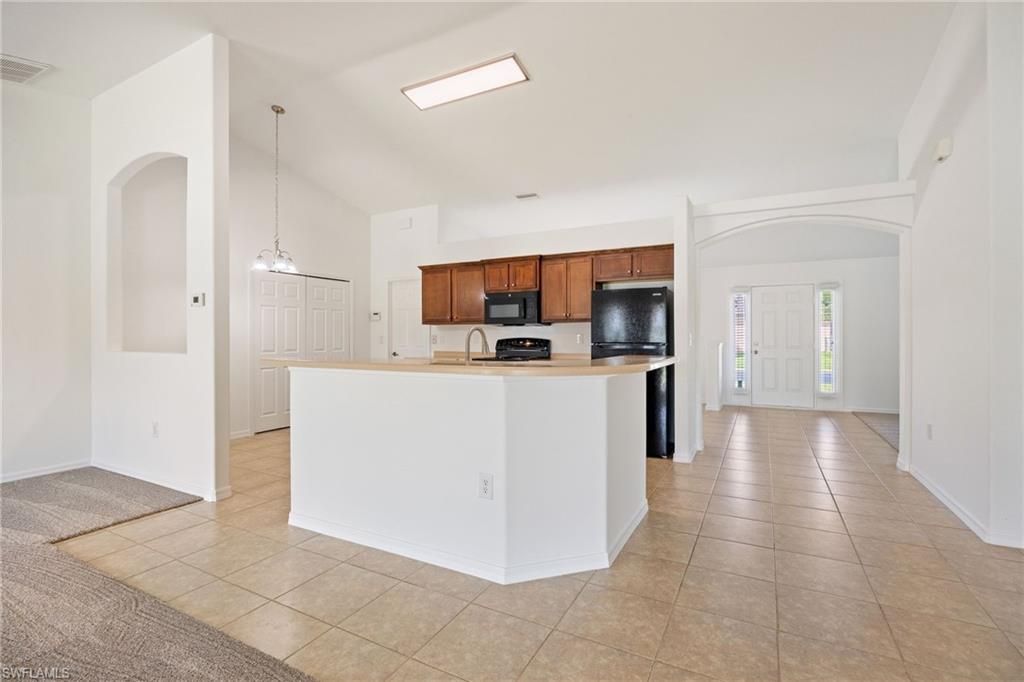 Interior, Kitchen, Pendant Lights, Stainless Steel Appliances