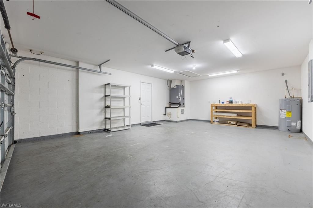 Garage, Interior