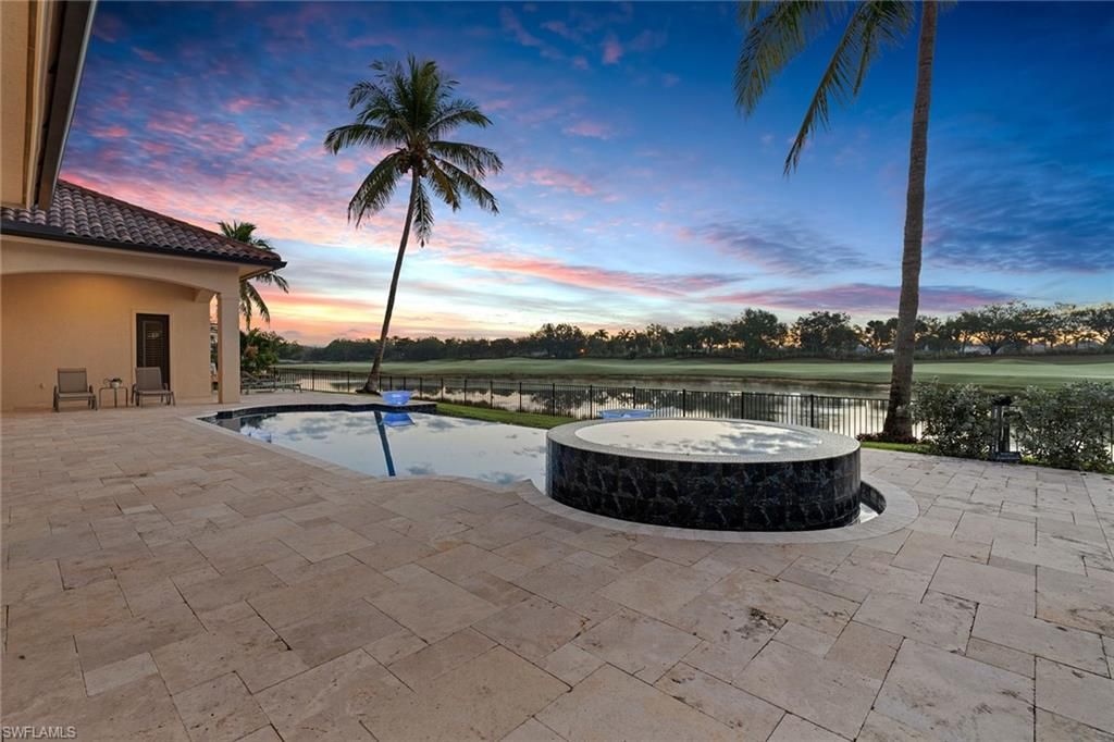 Exterior, Pool, Water
