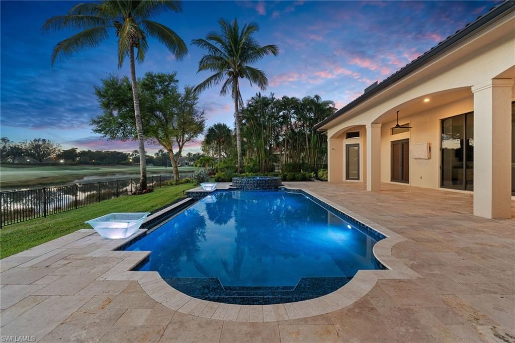 Exterior, Pool, Water