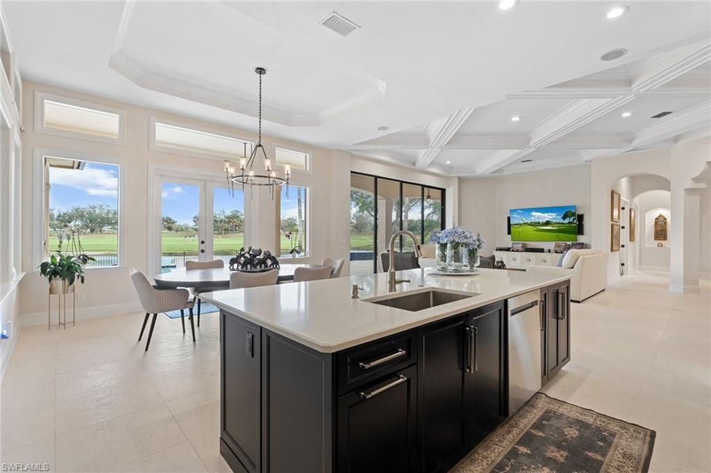 Chandelier, Dining room, Interior, Kitchen, Living room, Pendant Lights, Recessed Lighting