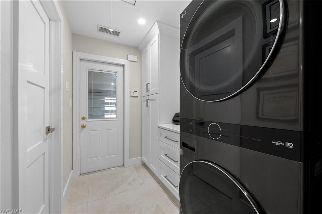 Interior, Recessed Lighting, Utility Closets, Washer