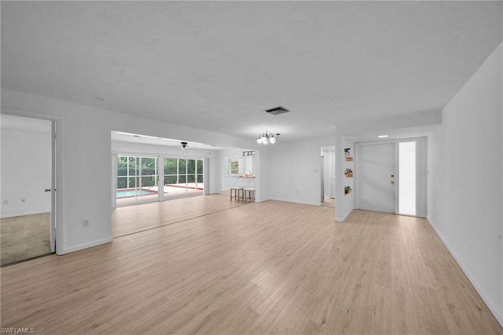 Chandelier, Empty room, Interior, Wood Texture Flooring