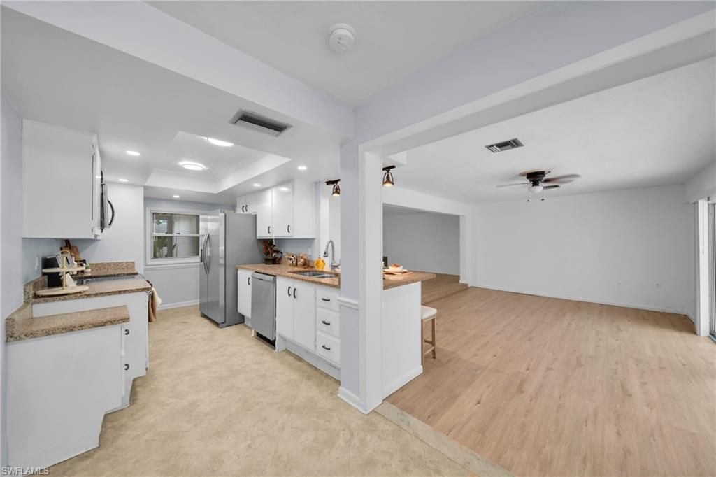 Interior, Kitchen, Recessed Lighting, Wood Texture Flooring