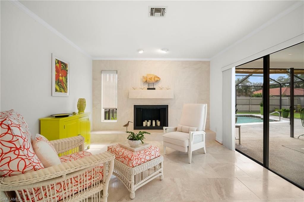 Fireplace, Interior, Living room, Recessed Lighting
