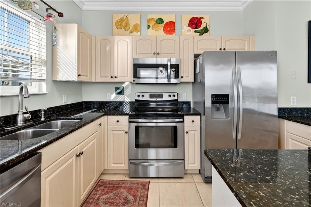 Interior, Kitchen, Stainless Steel Appliances