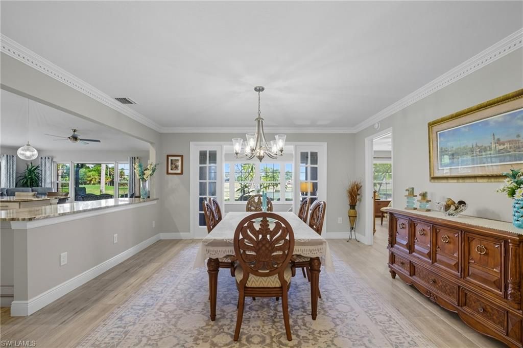 Chandelier, Dining room, Interior, Pendant Lights, Wood Texture Flooring