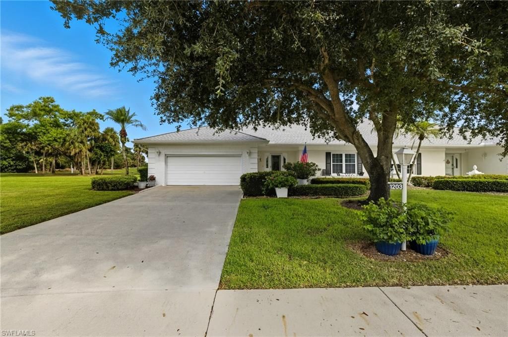 Attached, Backyard, Exterior, Facade, Ranch