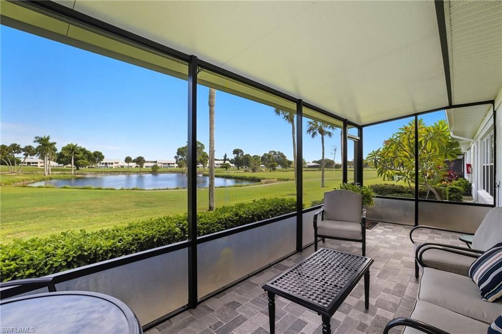 Interior, Sun Room, Water