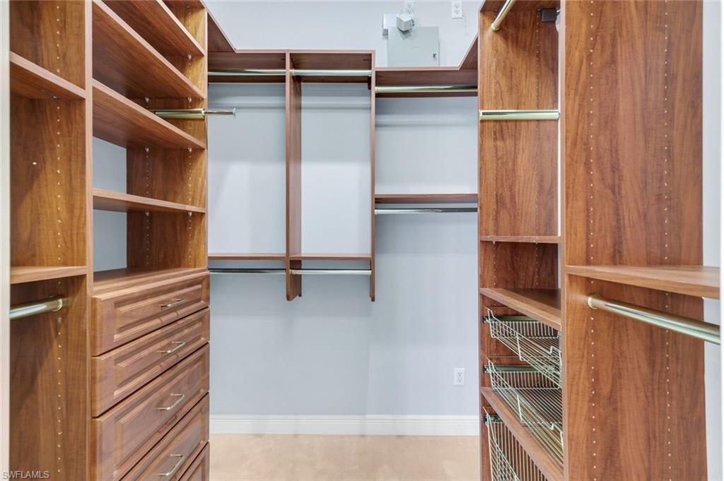 Interior, Walk-in Closets