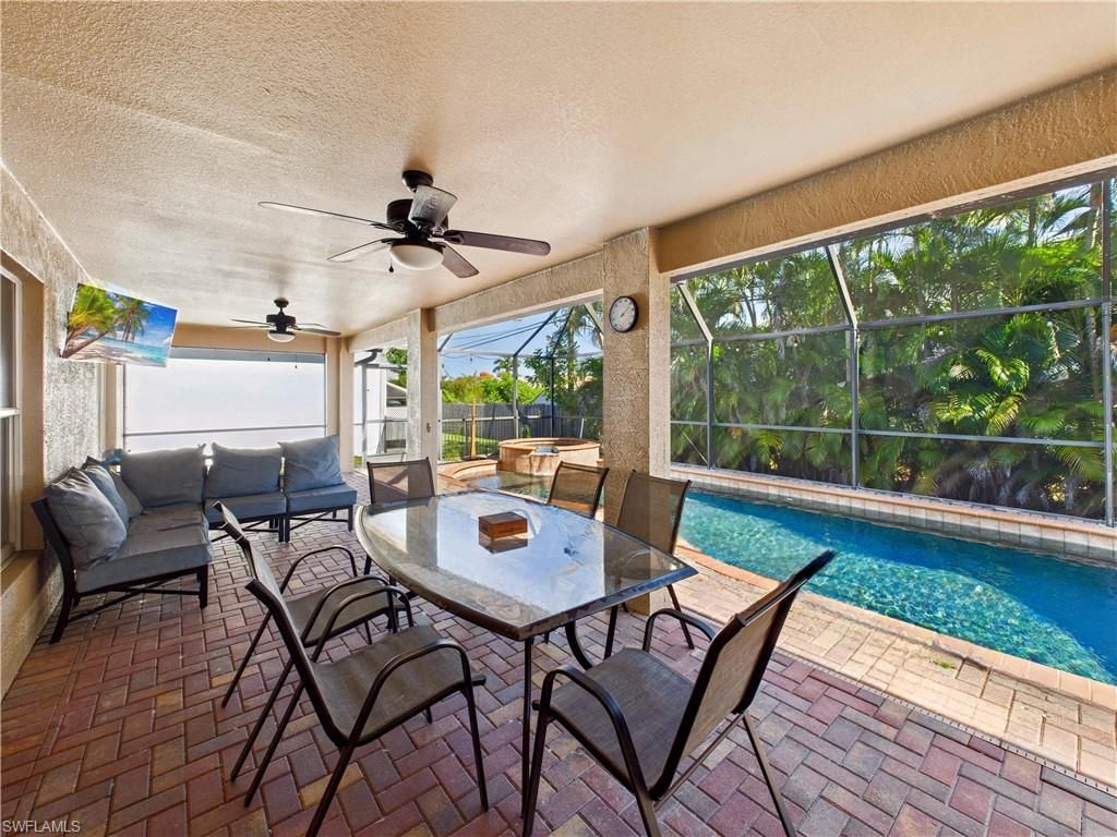 Dining room, Glass Ceilings, Interior, Pool, Sun Room