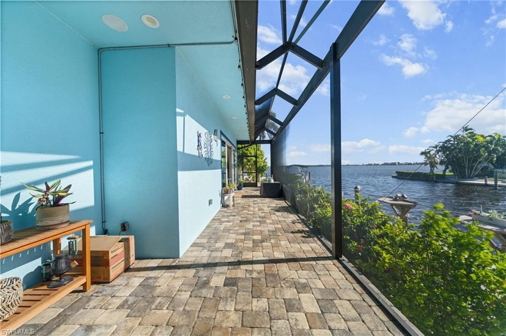 Glass Ceilings, Interior, Sun Room, Water