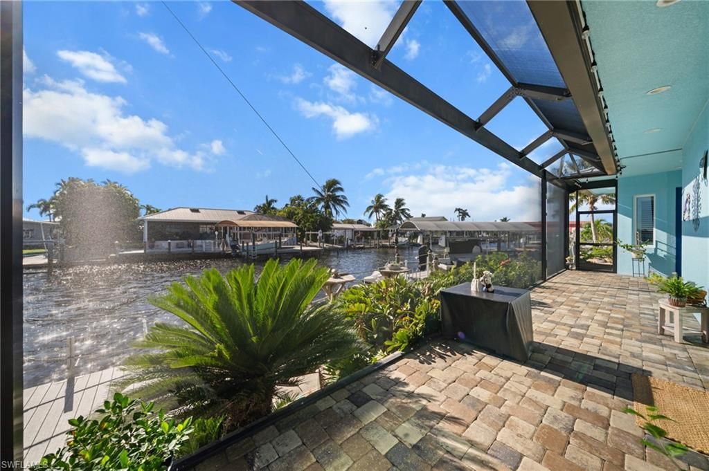Exterior, Glass Ceilings, Sun Room, Water