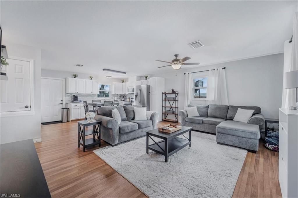 Interior, Kitchen, Living room, Stainless Steel Appliances, Wood Texture Flooring