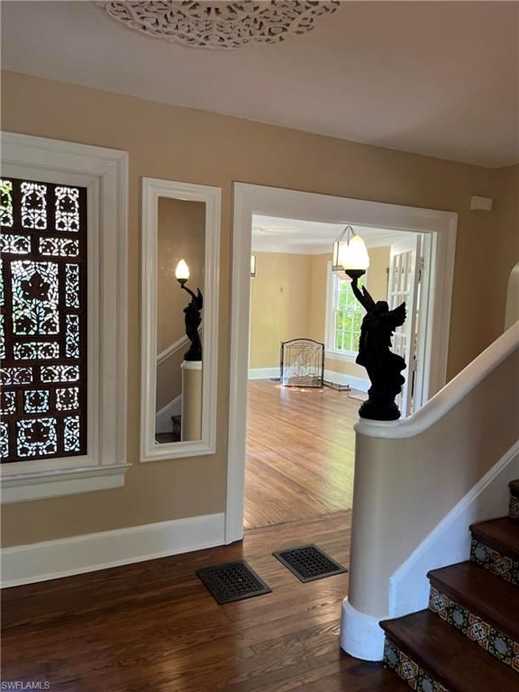 Interior, Wood Texture Flooring