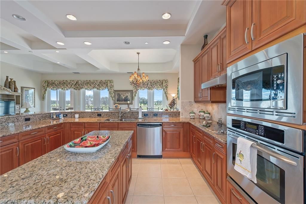 Chandelier, Interior, Kitchen, Recessed Lighting, Stainless Steel Appliances