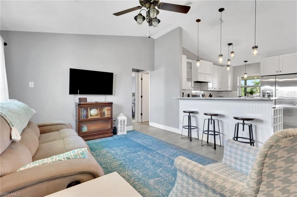 Interior, Kitchen, Living room, Pendant Lights, Stainless Steel Appliances, Wood Texture Flooring