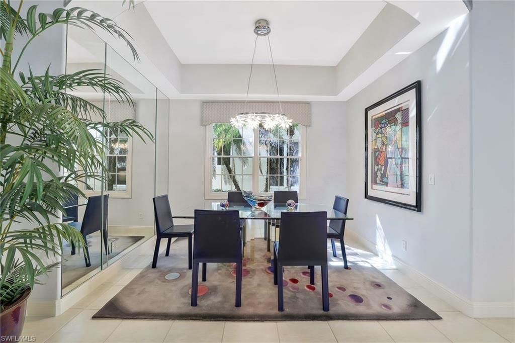 Dining room, Interior, Pendant Lights