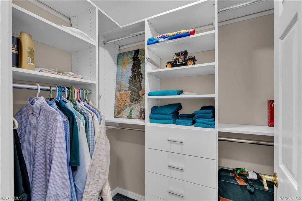 Interior, Walk-in Closets