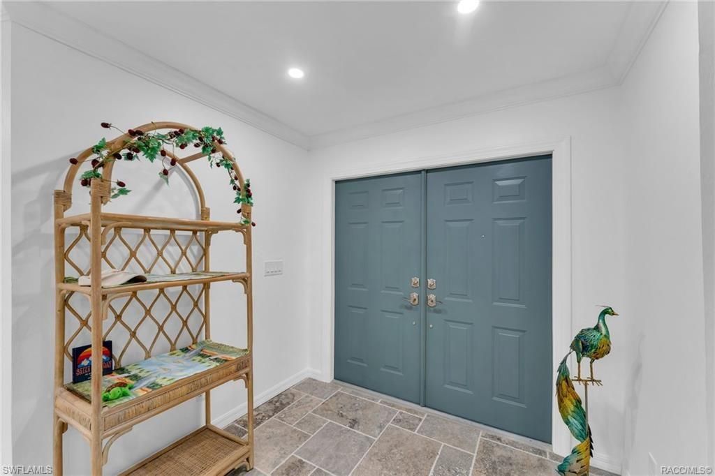 Interior, Recessed Lighting