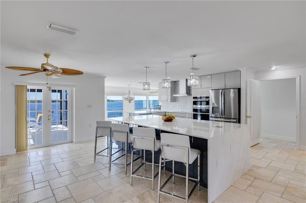 Dining room, Interior, Kitchen, Pendant Lights, Stainless Steel Appliances, Water