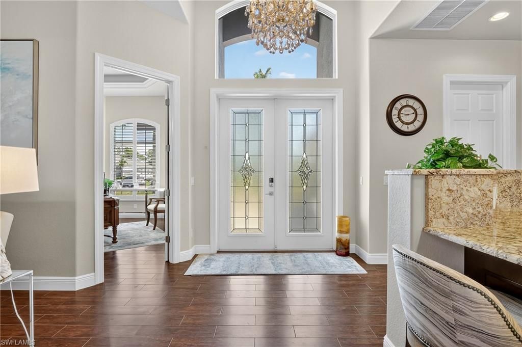 Chandelier, Interior, Recessed Lighting, Wood Texture Flooring