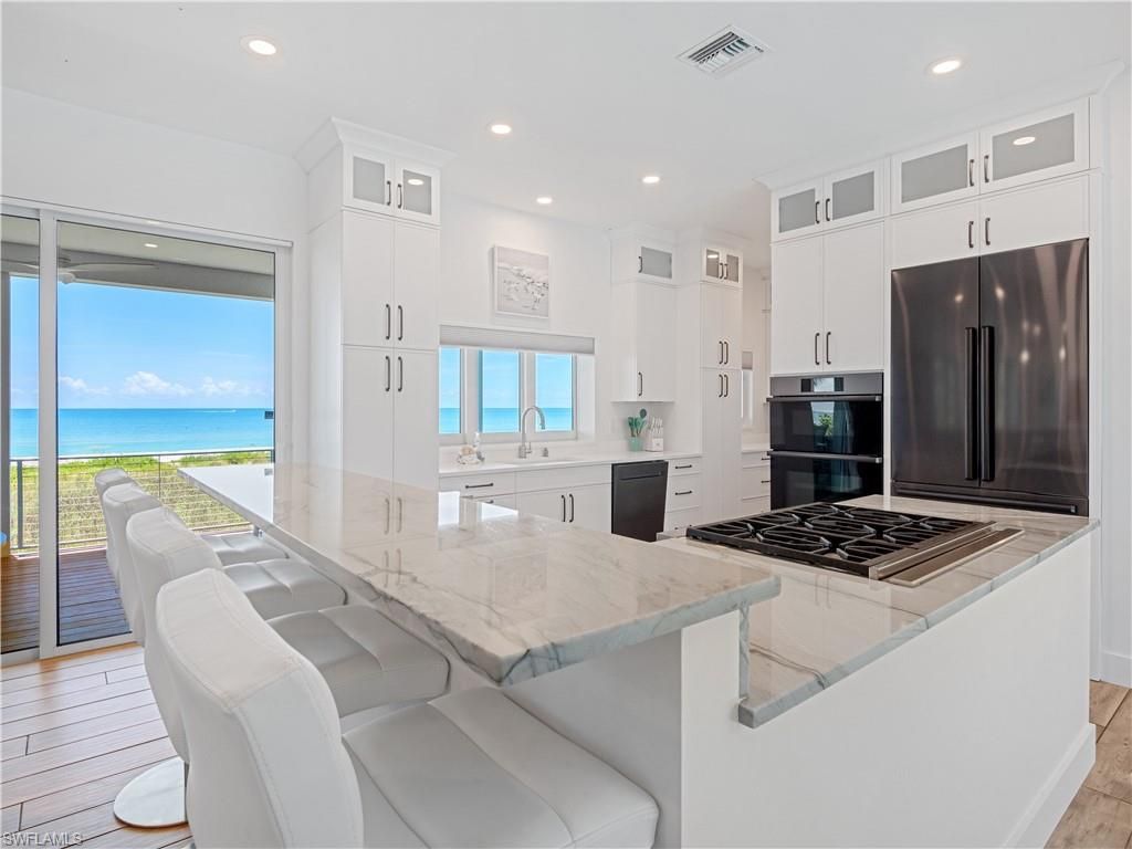 Interior, Kitchen, Recessed Lighting, Water, Wood Texture Flooring