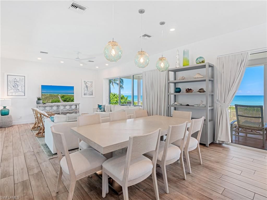 Dining room, Interior, Living room, Pendant Lights, Recessed Lighting, Water, Wood Texture Flooring