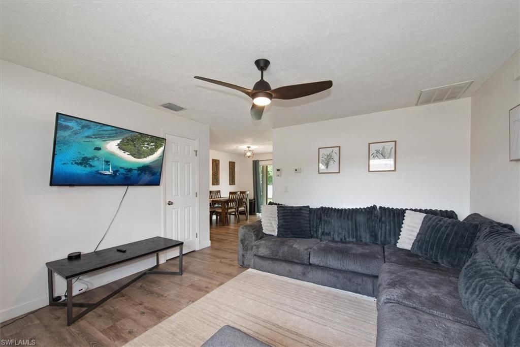 Dining room, Interior, Living room, Wood Texture Flooring