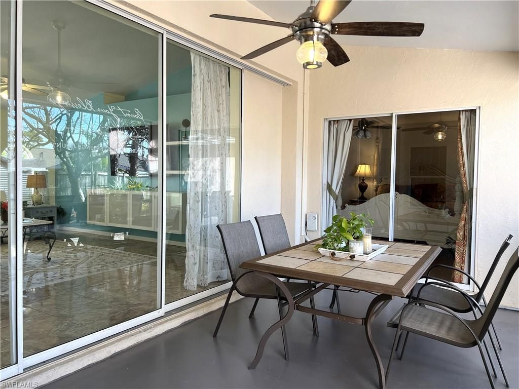 Dining room, Interior, Sun Room