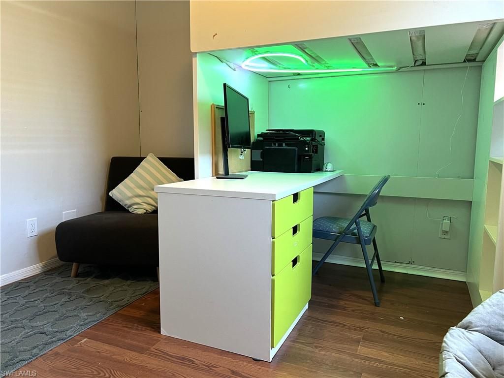 Home Office, Interior, Wood Texture Flooring