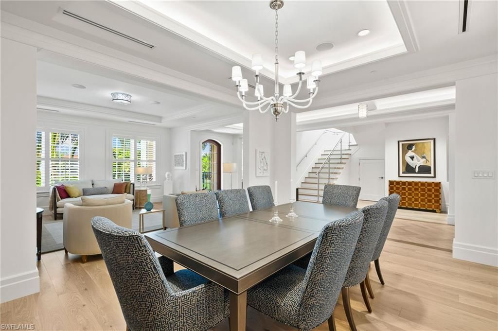 Chandelier, Dining room, Interior, Living room, Recessed Lighting, Wood Texture Flooring