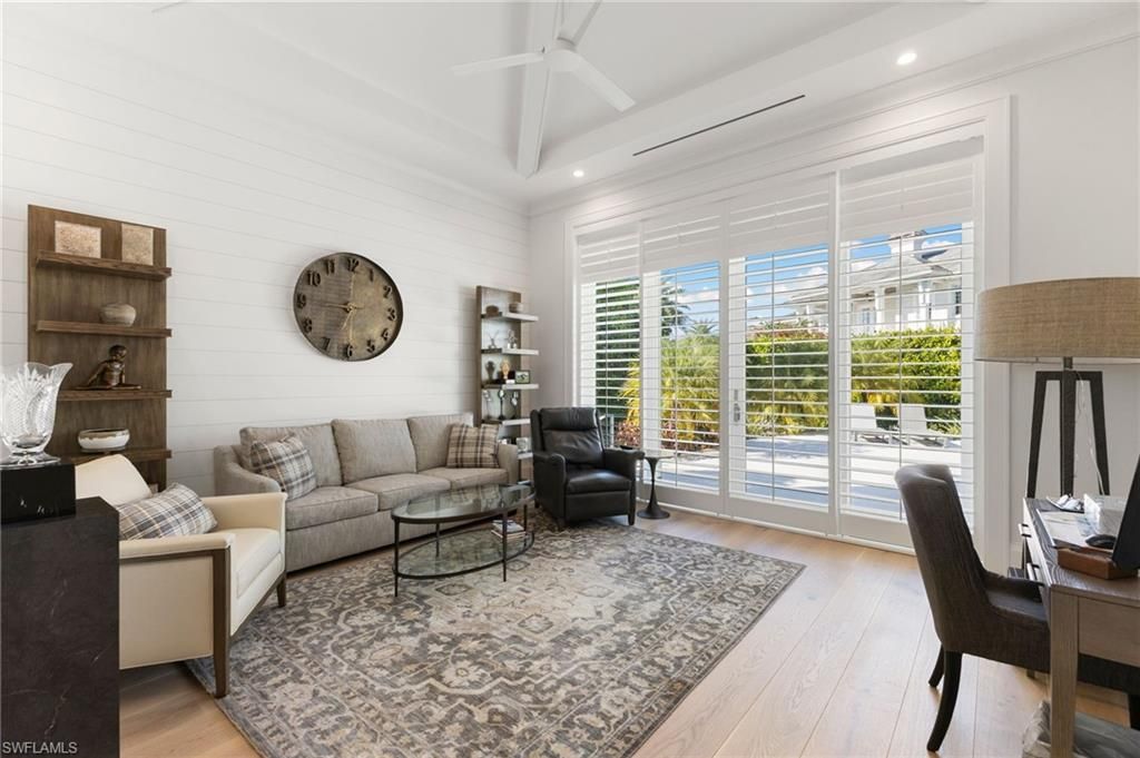 Home Office, Interior, Living room, Recessed Lighting, Wood Texture Flooring