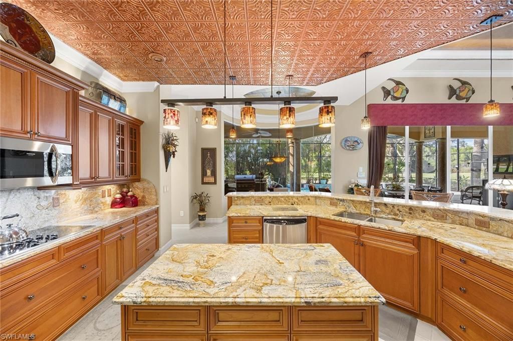 Interior, Kitchen, Pendant Lights, Stainless Steel Appliances