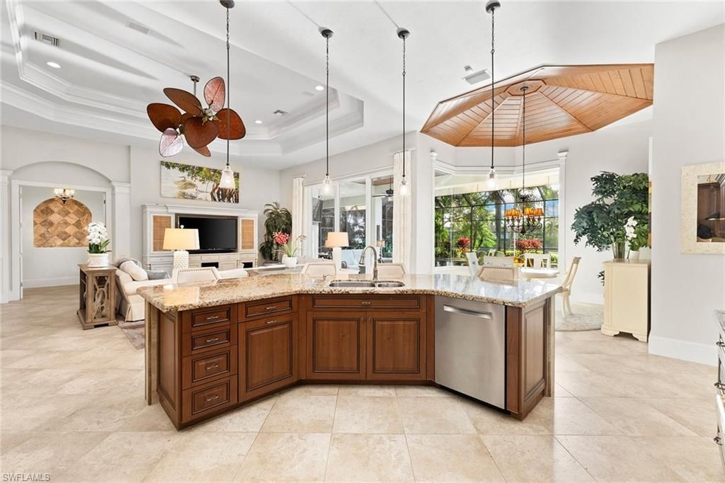 Dining room, Interior, Kitchen, Pendant Lights, Recessed Lighting, Wooden Ceilings