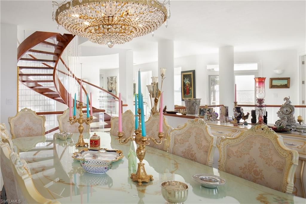 Chandelier, Dining room, Interior