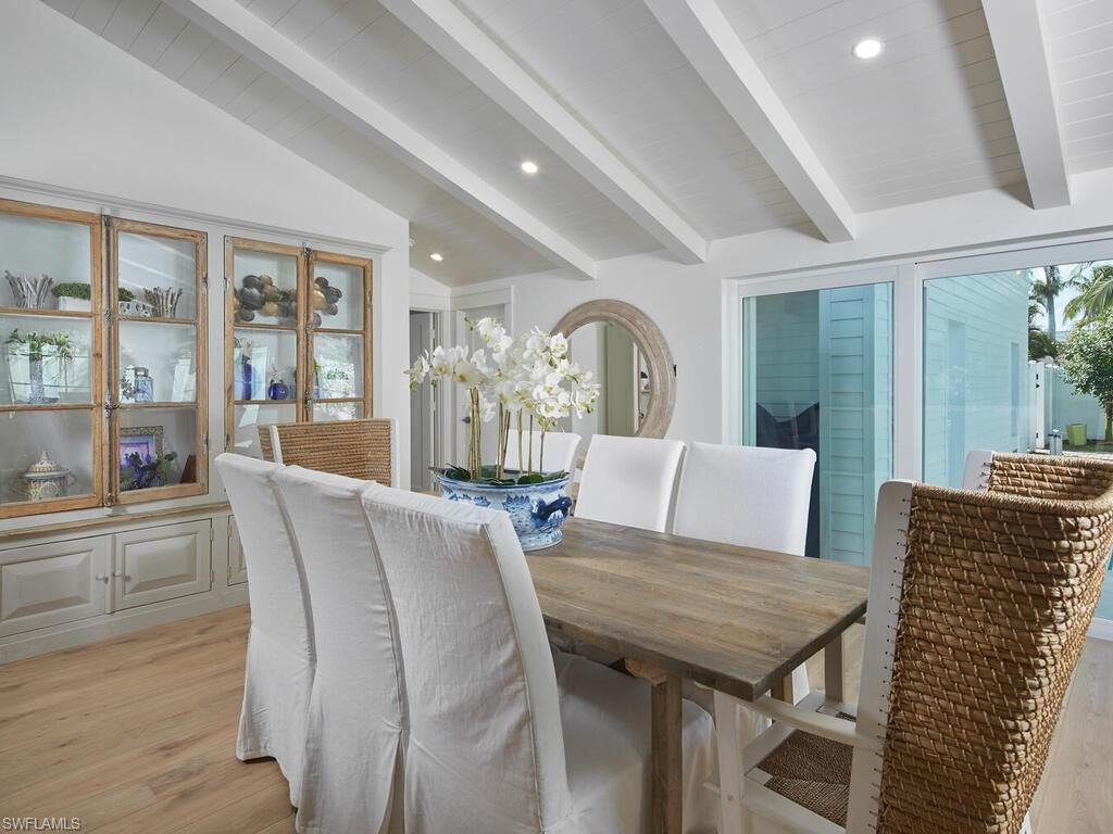 Dining room, Interior, Recessed Lighting, Wood Texture Flooring