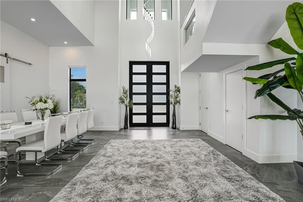 Dining room, Interior, Pendant Lights, Recessed Lighting, Wood Texture Flooring
