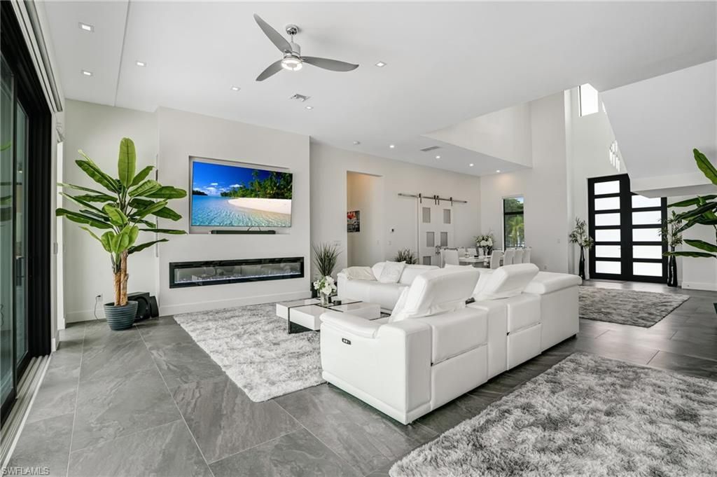 Fireplace, Interior, Living room, Recessed Lighting