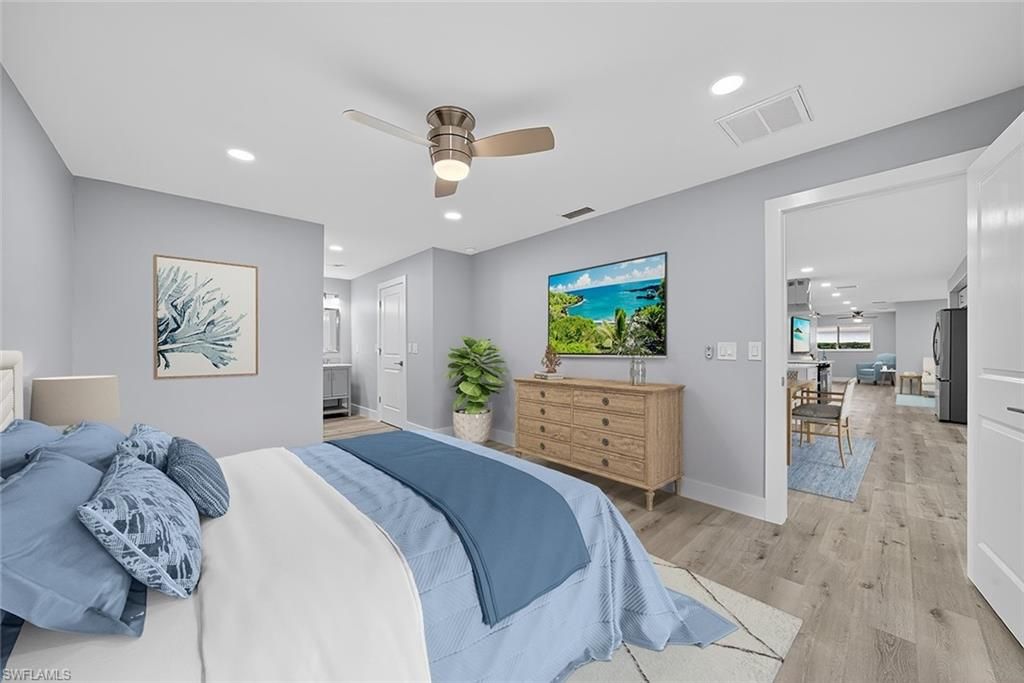 Bedroom, Interior, Recessed Lighting, Wood Texture Flooring