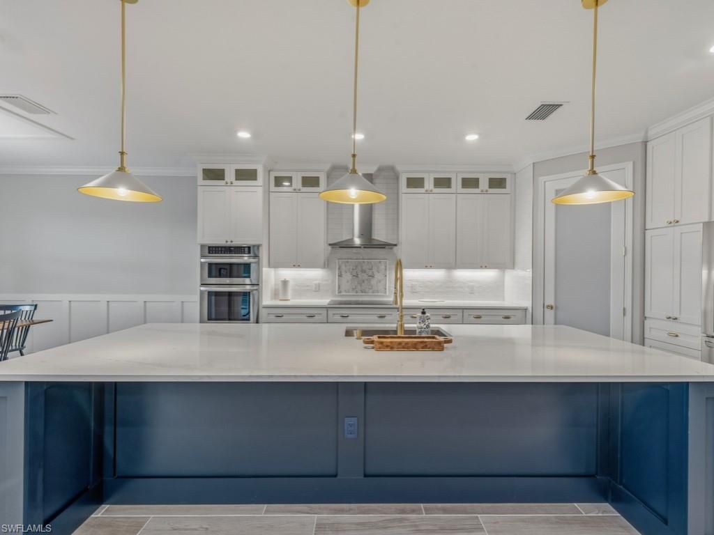 Interior, Kitchen, Pendant Lights, Recessed Lighting, Stainless Steel Appliances