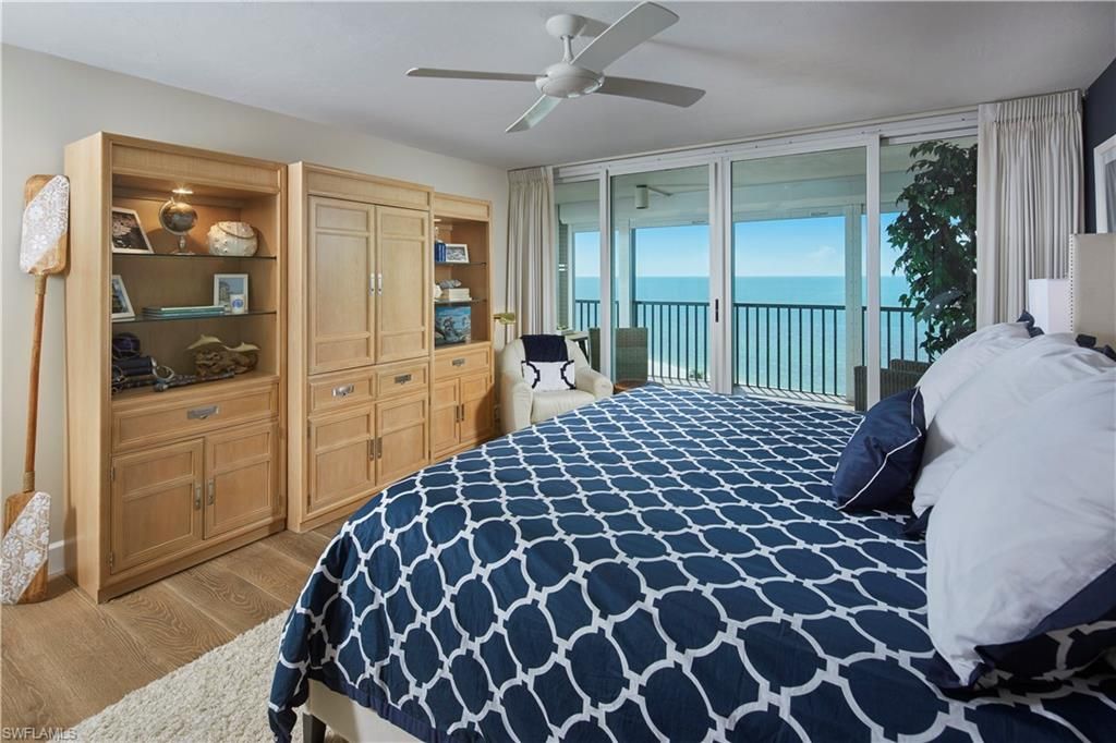 Bedroom, Interior, Water, Wood Texture Flooring