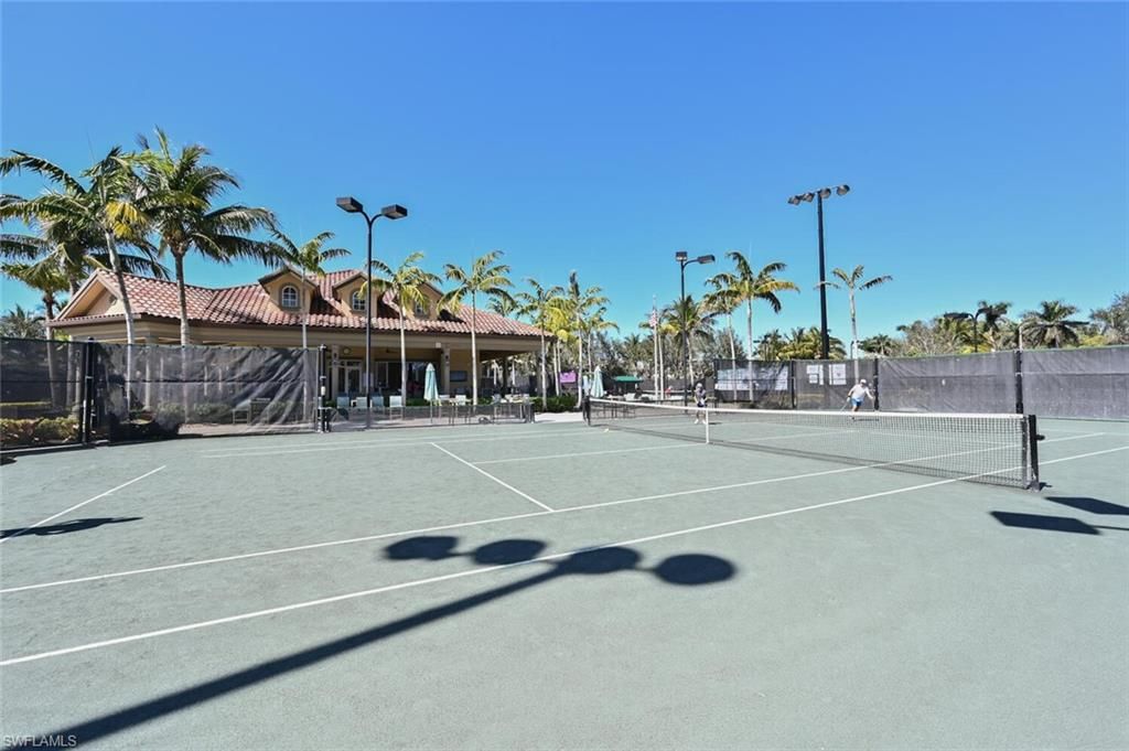 Exterior, Tennis Courts