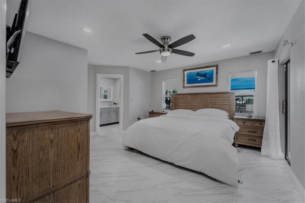 Bedroom, Interior, Marble, Recessed Lighting
