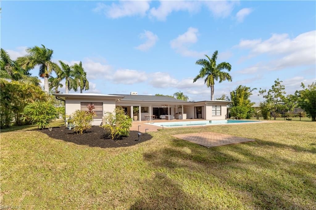 Backyard, Exterior, Pool