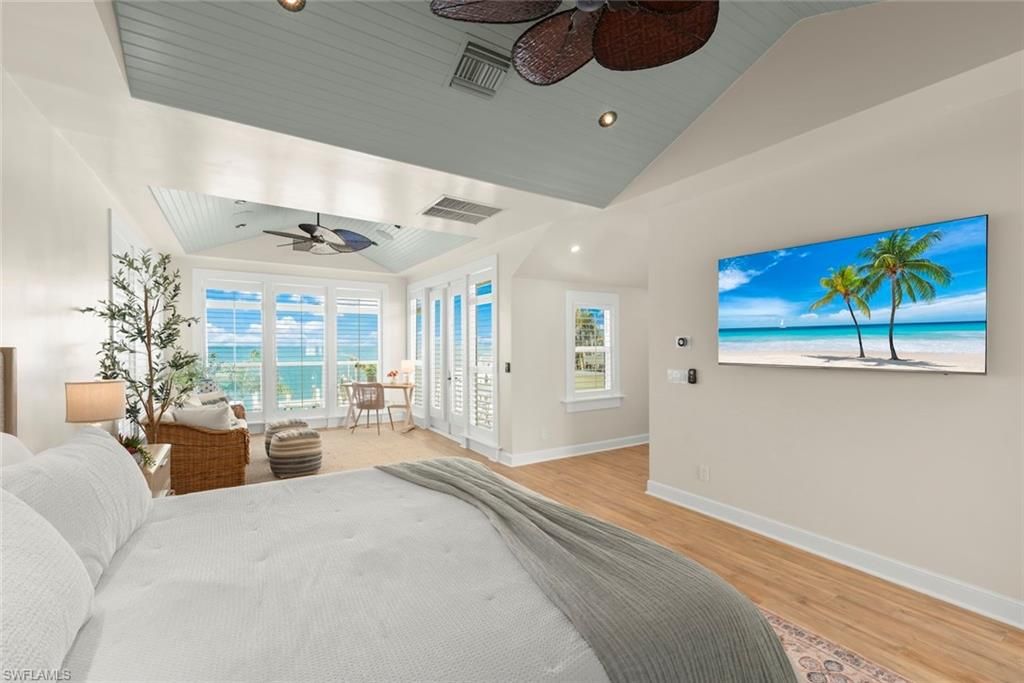 Bedroom, Interior, Living room, Recessed Lighting, Water, Wood Texture Flooring