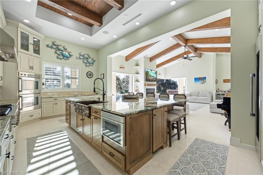 Interior, Kitchen, Living room, Recessed Lighting, Stainless Steel Appliances, Wooden Beams, Wooden Ceilings