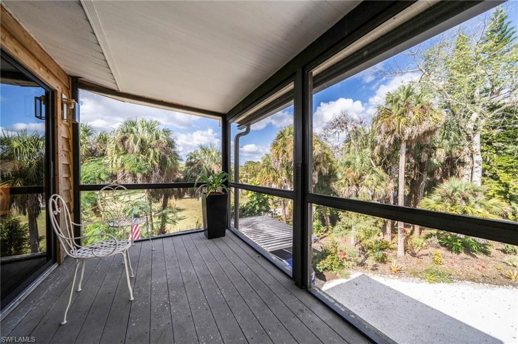 Interior, Sun Room, Wood Texture Flooring