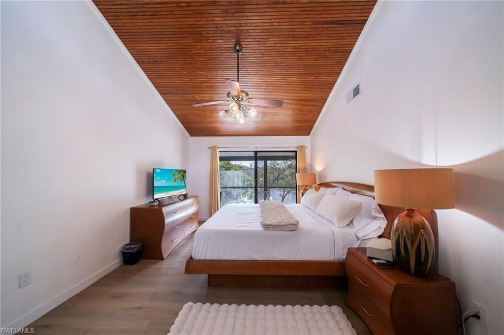 Bedroom, Interior, Wooden Ceilings, Wood Texture Flooring