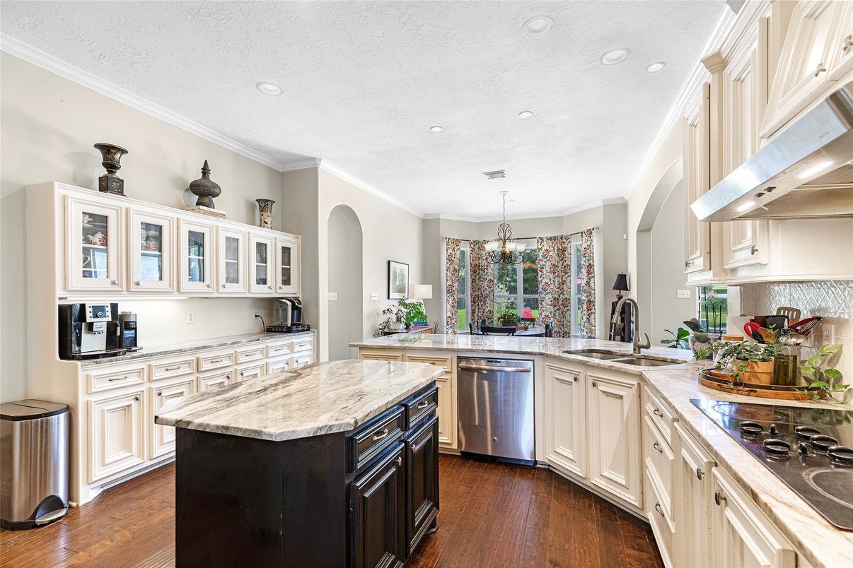 Chandelier, Interior, Kitchen, Recessed Lighting, Stainless Steel Appliances, Wood Texture Flooring